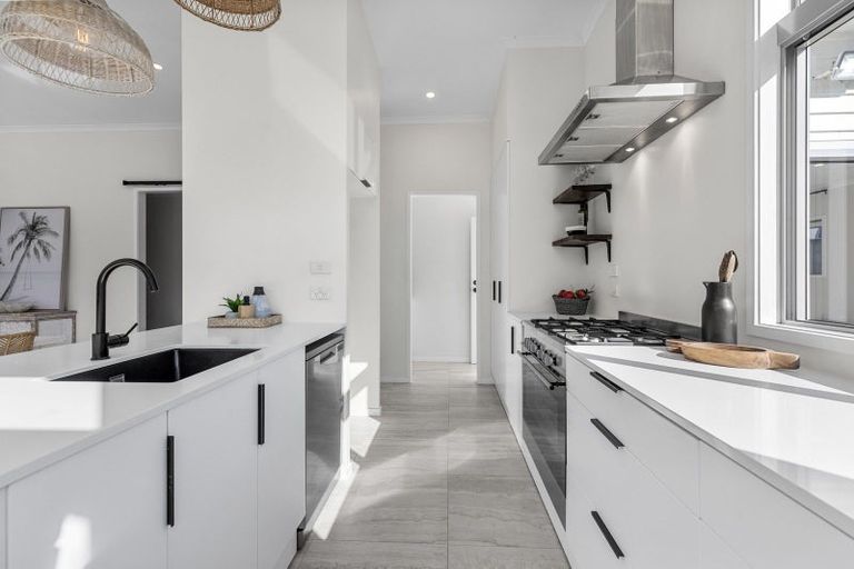 Photo of property in 10a Maranui Street, Mount Maunganui, 3116