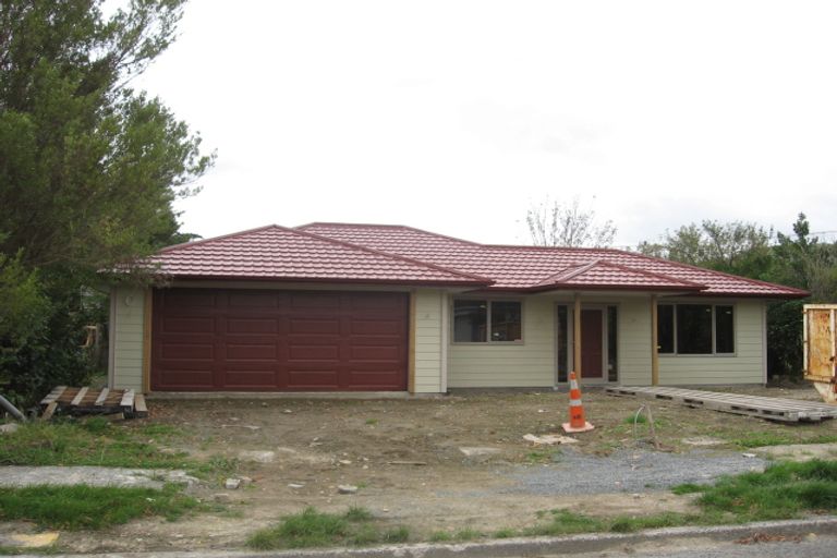 Photo of property in 9 Hobbs Grove, Epuni, Lower Hutt, 5011