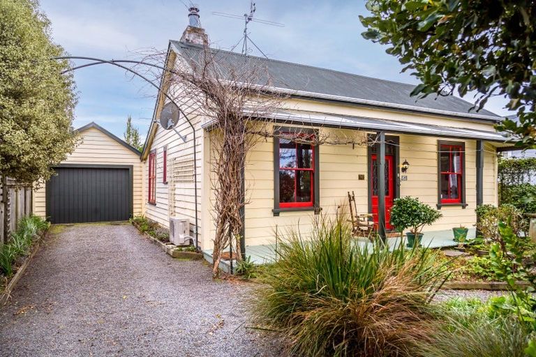 Photo of property in 82 Bentley Street, Masterton, 5810