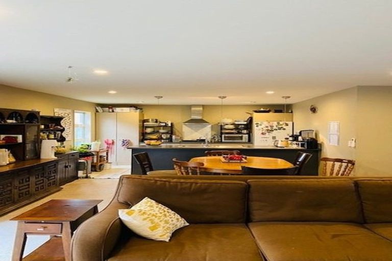 Photo of property in 91 Purchas Street, Edgeware, Christchurch, 8013