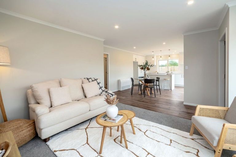 Photo of property in 4a Van Baarle Close, Carterton, 5713