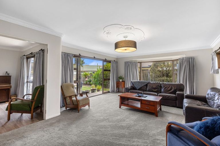 Photo of property in 13 Galway Place, Te Puke, 3119