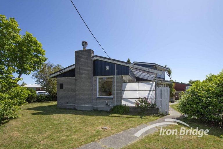 Photo of property in 23 Aylmer Street, Somerfield, Christchurch, 8024