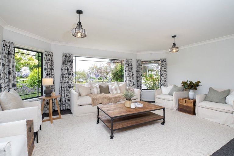 Photo of property in 129 Wharerangi Road, Greenmeadows, Napier, 4112