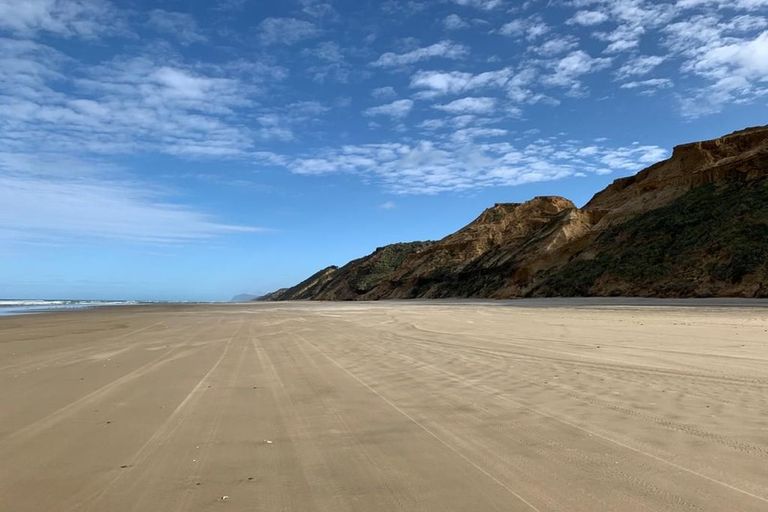 Photo of property in 15 Oceanview Terrace, Tirohanga, Lower Hutt, 5010