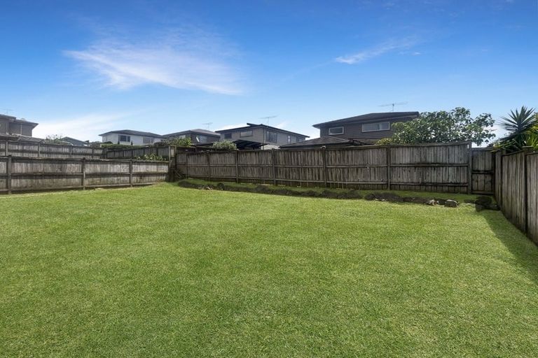 Photo of property in 22 Riviera Drive, Flat Bush, Auckland, 2019