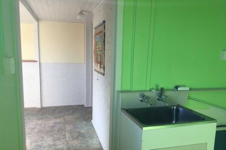 Photo of property in 18 Manchester Street, Tinwald, Ashburton, 7700