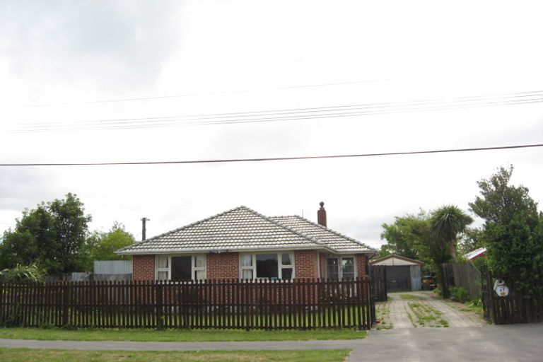 Photo of property in 43 Mackworth Street, Woolston, Christchurch, 8062