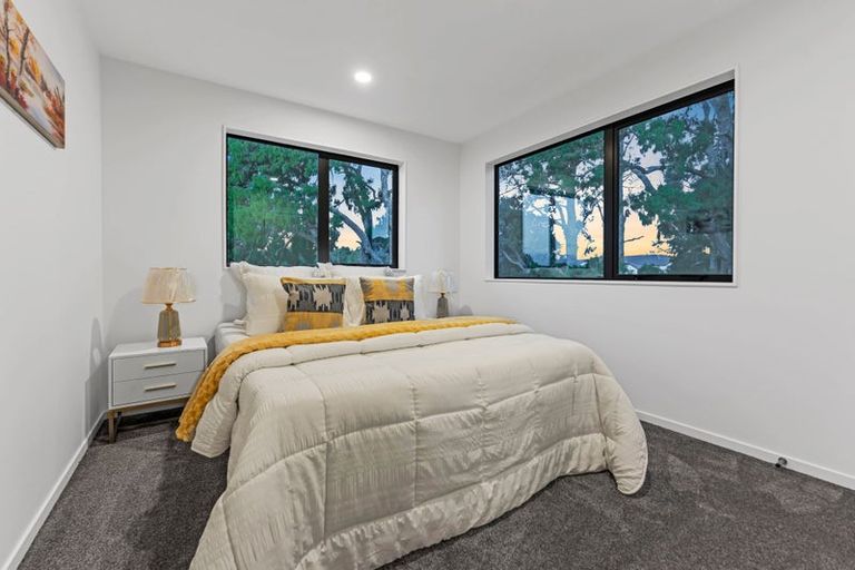 Photo of property in 27 Tannaghmore Drive, Flat Bush, 2019
