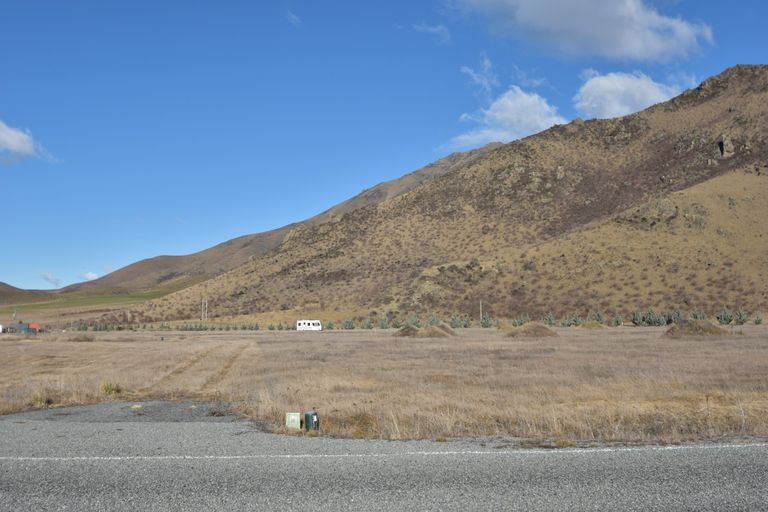 Photo of property in 6 Hardacre Place, Omarama, 9412