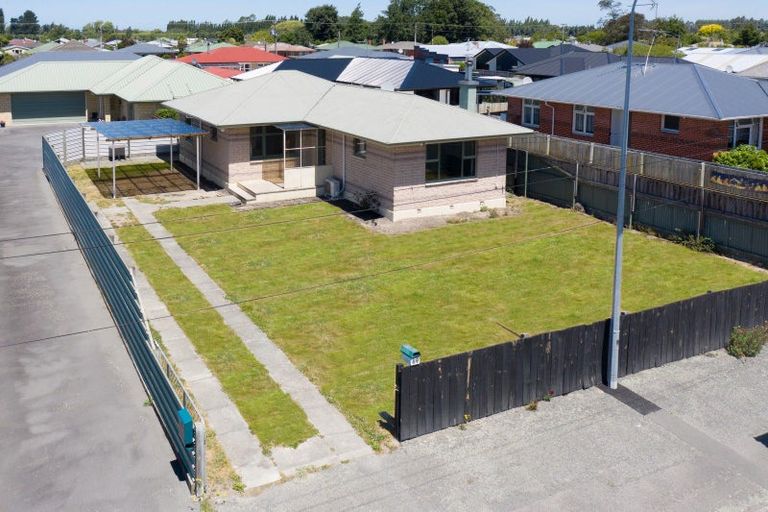 Photo of property in 69 Mcmurdo Street, Tinwald, Ashburton, 7700