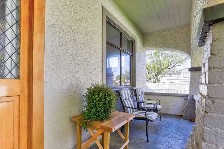 Photo of property in 6 Parkes Avenue, Saint Johns Hill, Whanganui, 4501