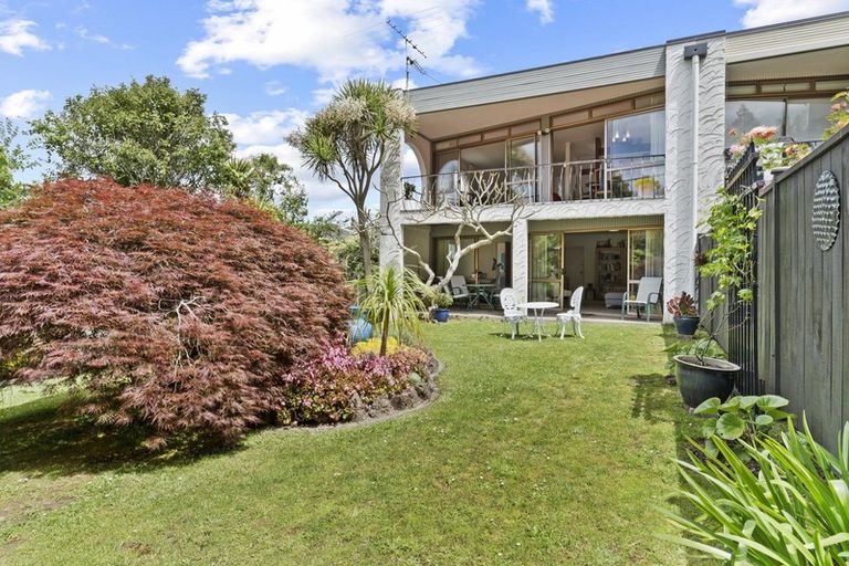 Photo of property in 2/59 Maxwelton Drive, Mairangi Bay, Auckland, 0630