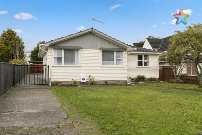 Photo of property in 50 Holdsworth Avenue, Trentham, Upper Hutt, 5018