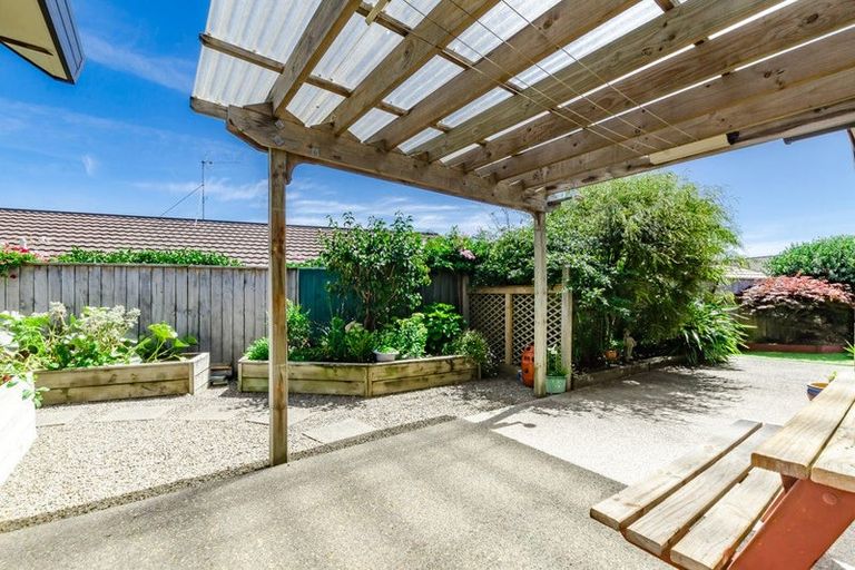 Photo of property in 23 Consort Close, Paraparaumu Beach, Paraparaumu, 5032