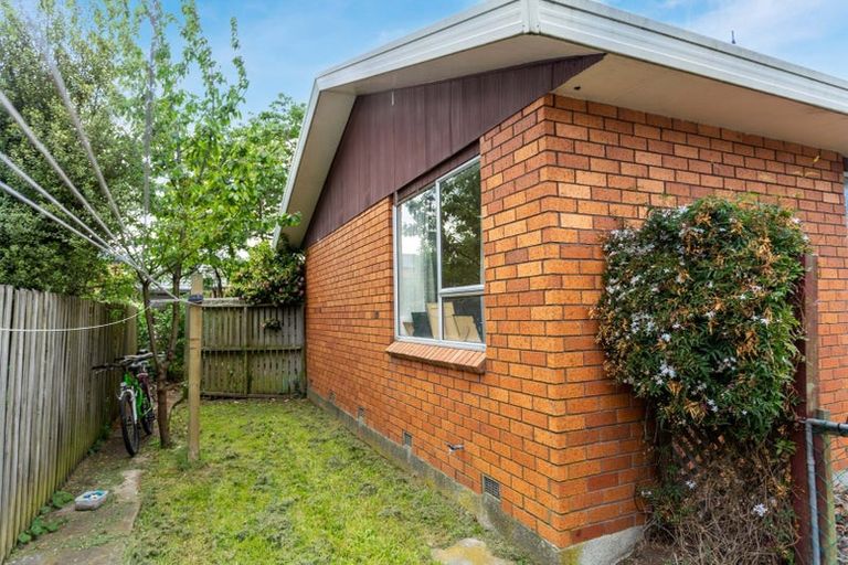 Photo of property in 2/23 Brougham Street, Addington, Christchurch, 8024