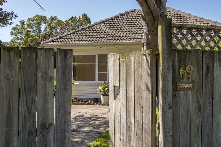 Photo of property in 69 Wakefield Avenue, Sumner, Christchurch, 8081