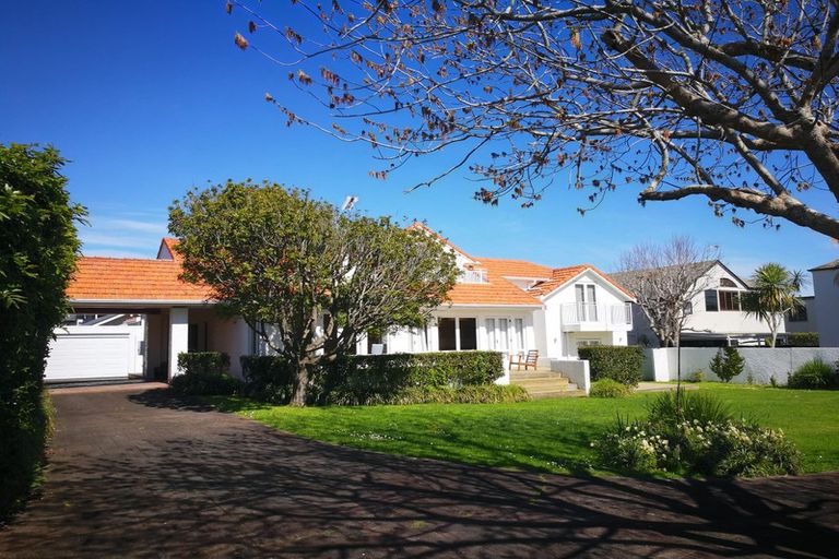 Photo of property in 16a Clifton Road, Hauraki, Auckland, 0622