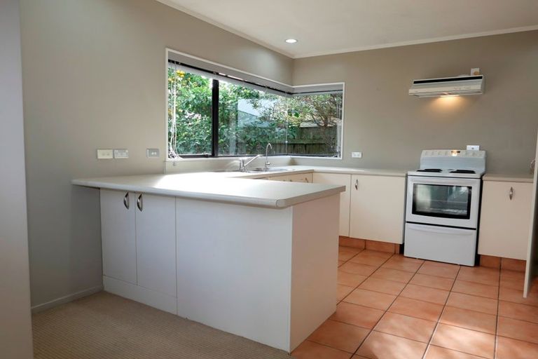 Photo of property in 17a Beachwater Grove, Paraparaumu Beach, Paraparaumu, 5032