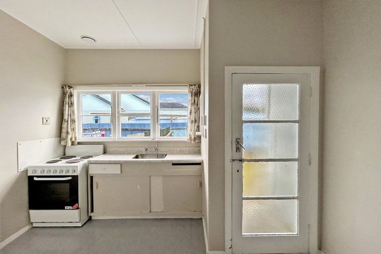 Photo of property in 6 Roosevelt Street, Levin, 5510