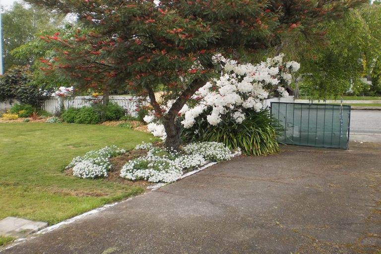 Photo of property in 56 Kinley Street, Rangiora, 7400