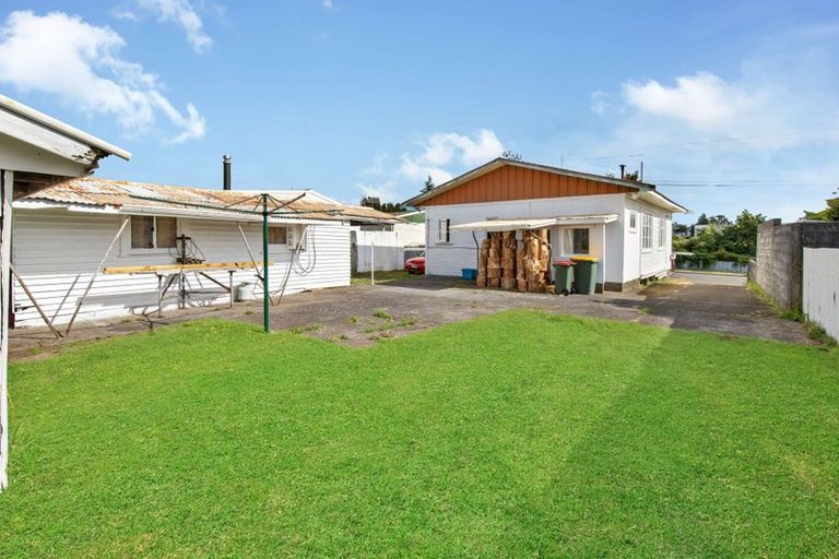 Photo of property in 75 Pembroke Road, Stratford, 4332