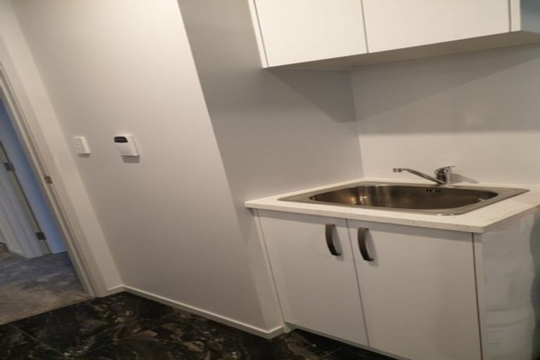 Photo of property in 3 Frederick Place, Whalers Gate, New Plymouth, 4310