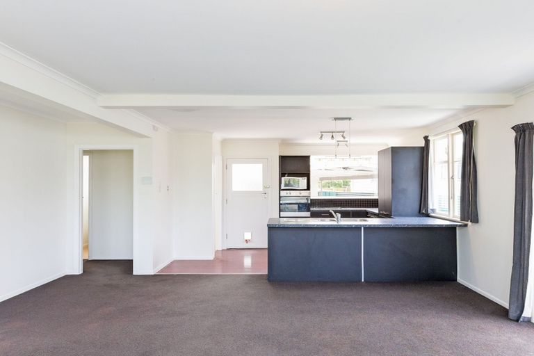 Photo of property in 3 Benmore Avenue, Cloverlea, Palmerston North, 4412