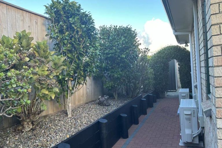 Photo of property in 3 Reinheimer Place, Flat Bush, Auckland, 2016