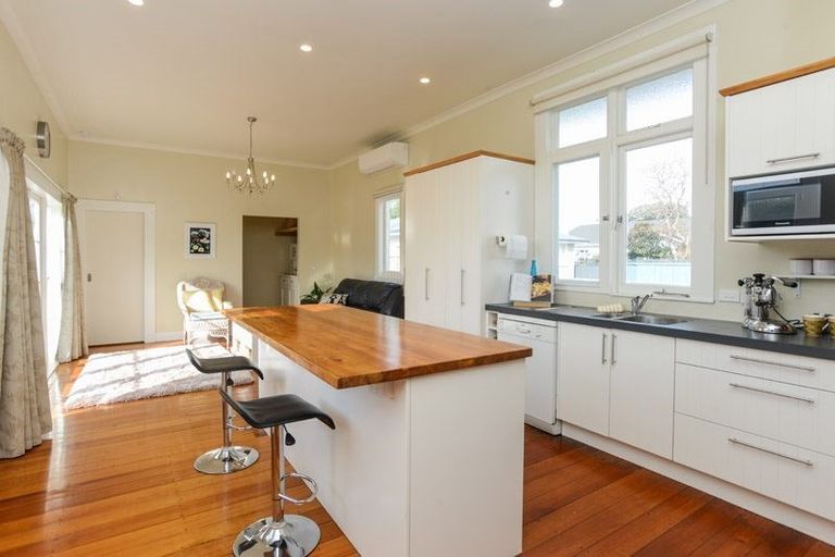 Photo of property in 604 Lascelles Street, Saint Leonards, Hastings, 4120