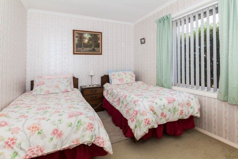 Photo of property in 17 Halliwell Avenue, Papanui, Christchurch, 8052