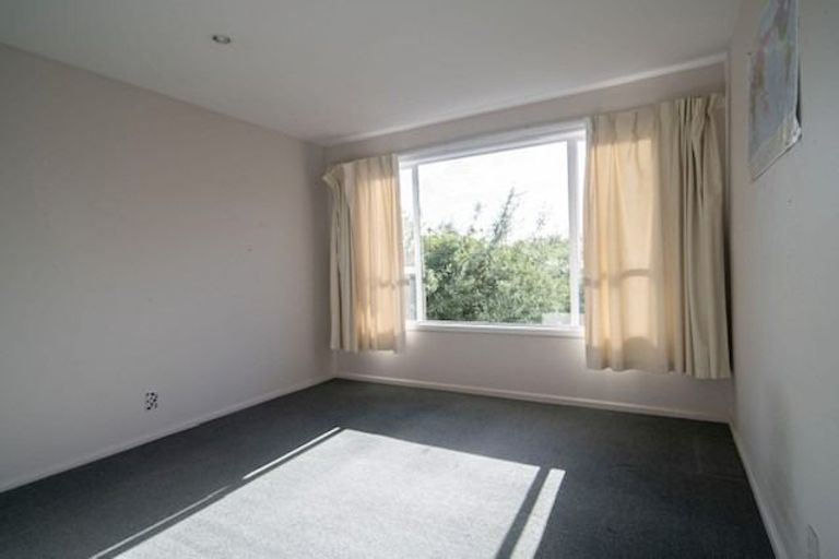 Photo of property in 7 Ilkley Place, Ilam, Christchurch, 8041