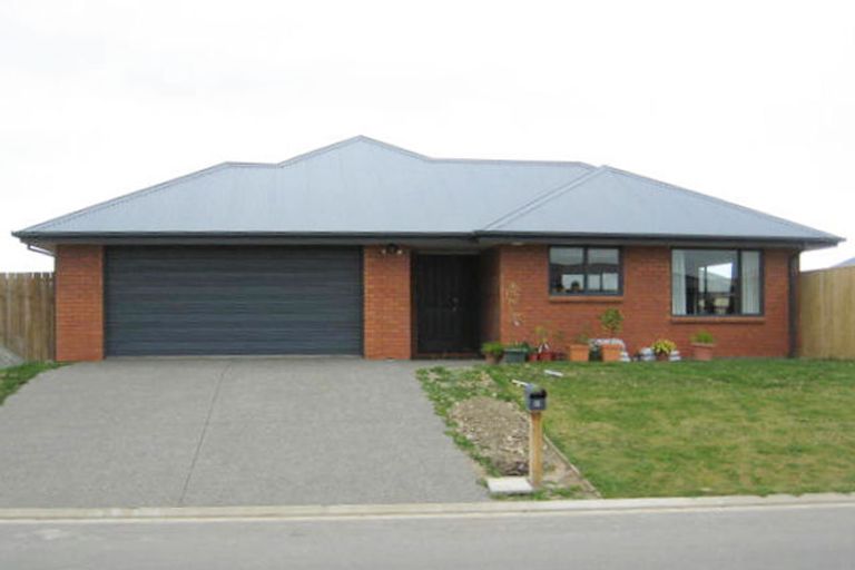 Photo of property in 31 Vasari Grange, Rolleston, 7614