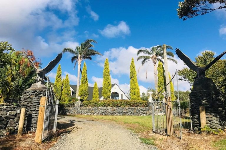 Photo of property in 797 Millbrook Road, Waipu, 0582