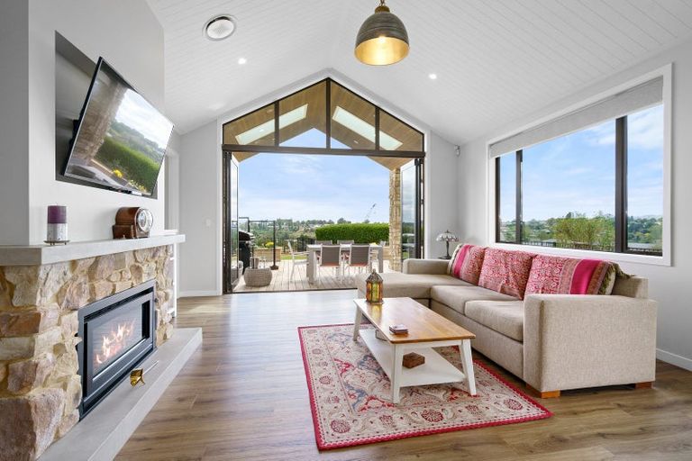 Photo of property in 23 Hyatt Close, Leamington, Cambridge, 3432