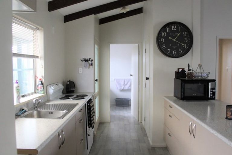 Photo of property in 54 Swinburn Street, Dannevirke, 4930