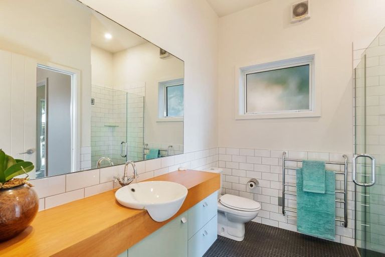 Photo of property in 13 Karekare Road, Raumati South, Paraparaumu, 5032