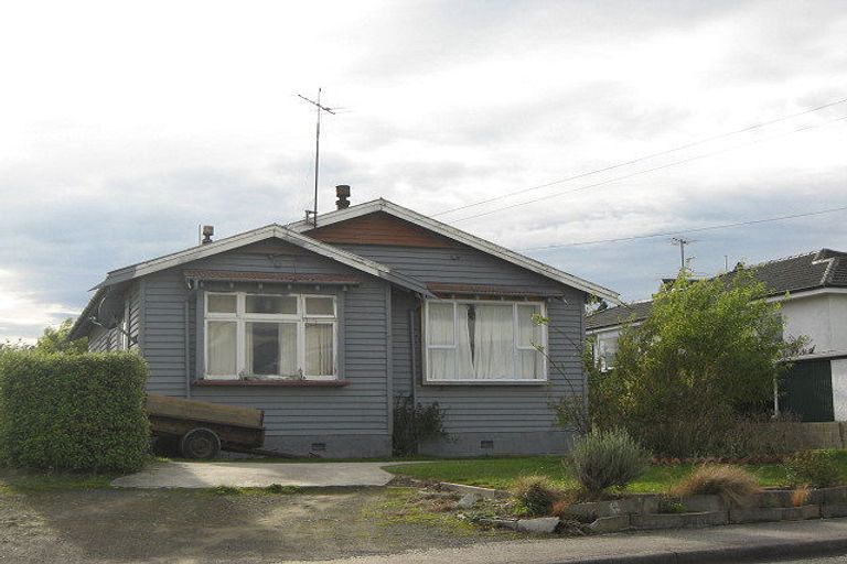 Photo of property in 17 Stamford Street, Balclutha, 9230