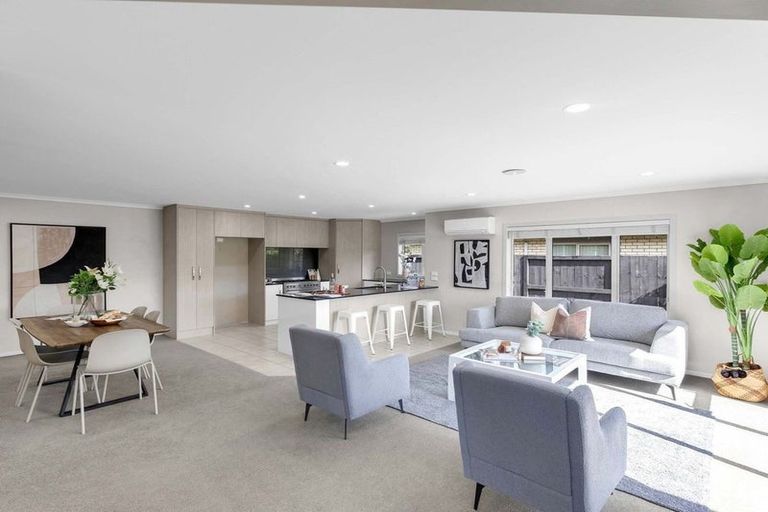 Photo of property in 1 Whitney Place, Rototuna North, Hamilton, 3210