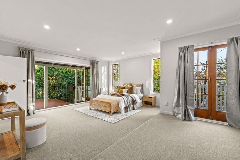 Photo of property in 77 Valley Road, Cashmere, Christchurch, 8022
