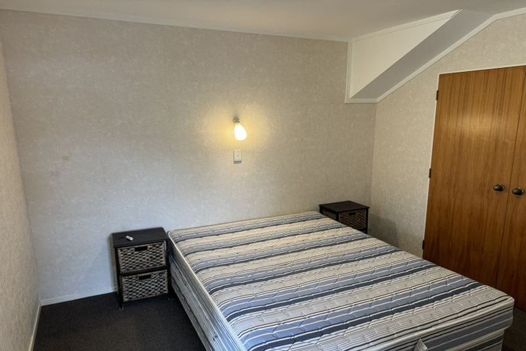 Photo of property in 10 Phillip Street, Johnsonville, Wellington, 6037