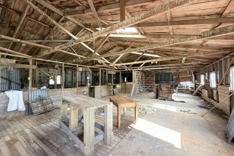 Photo of property in 226 Mokoreta-tahakopa Road, Mokoreta, Wyndham, 9892