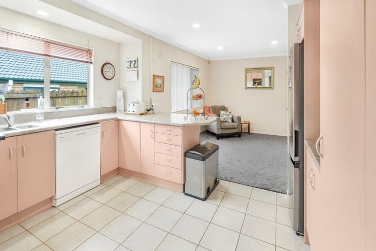 Photo of property in 1 Glenorchy Place, Nawton, Hamilton, 3200