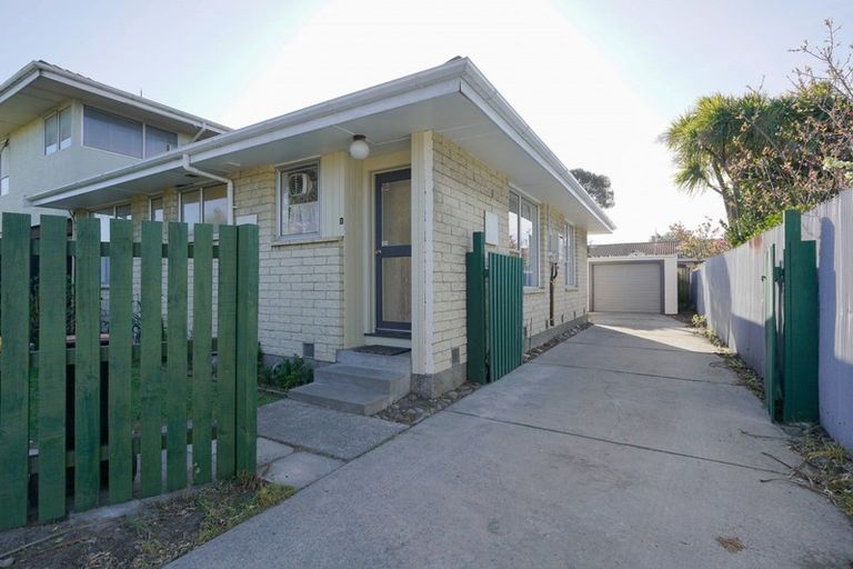 Photo of property in 1/73 Epsom Road, Sockburn, Christchurch, 8042