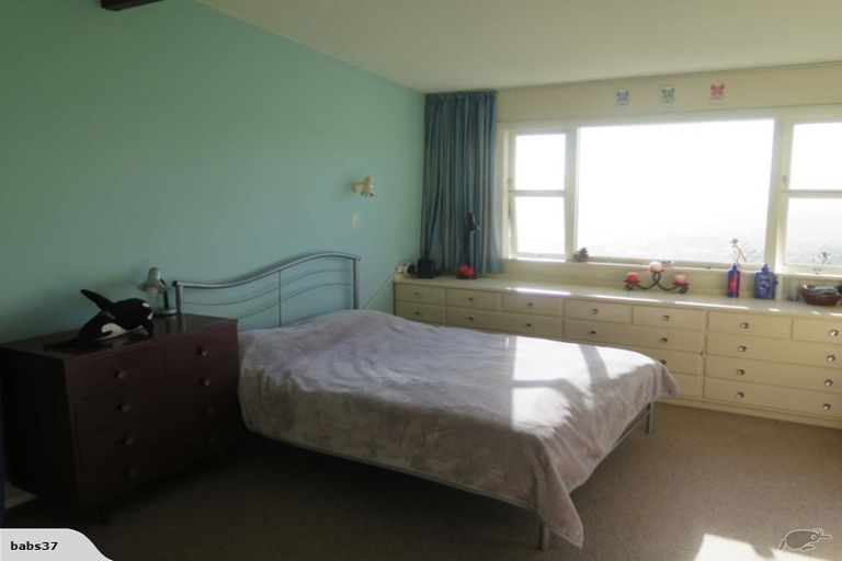 Photo of property in 32 Highbury Road, Highbury, Wellington, 6012