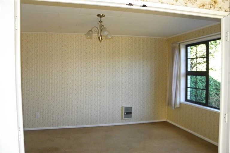 Photo of property in 140 Gladstone Terrace, Gladstone, Invercargill, 9810