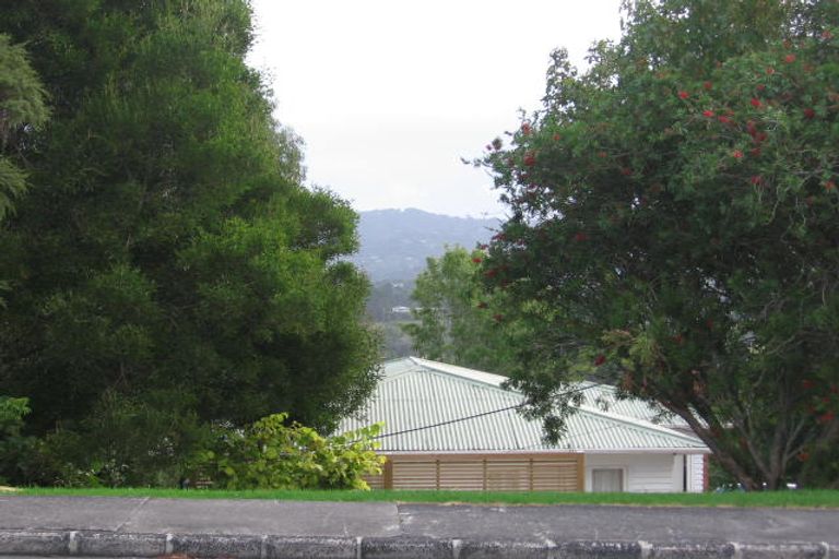 Photo of property in 168 Glengarry Road, Glen Eden, Auckland, 0602