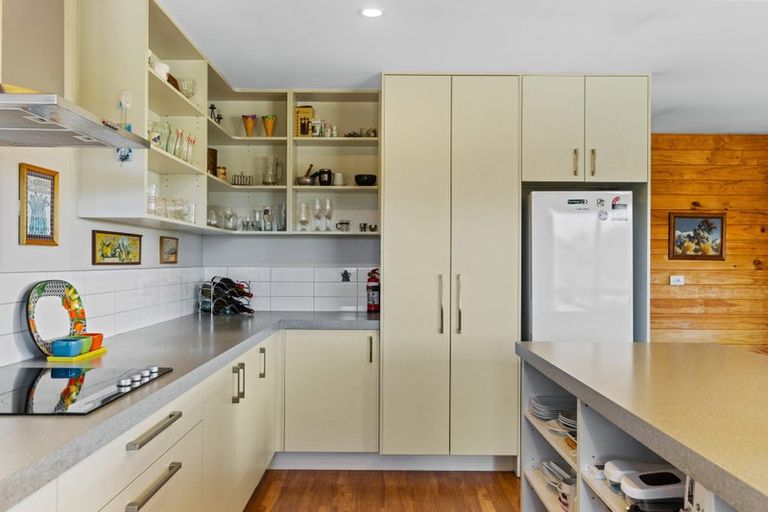 Photo of property in 21 Frye Crescent, Albert Town, Wanaka, 9305