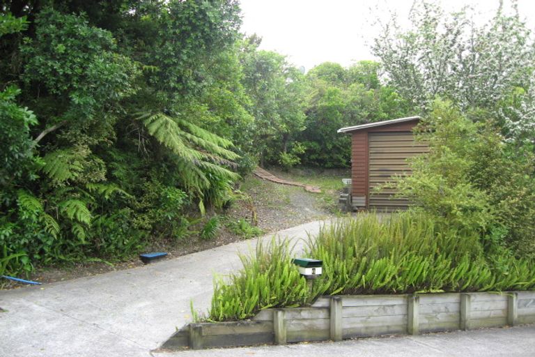 Photo of property in 4 Moreton Drive, Manly, Whangaparaoa, 0930