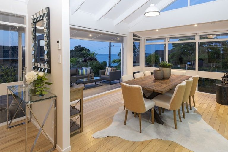 Photo of property in 144 Mellons Bay Road, Mellons Bay, Auckland, 2014